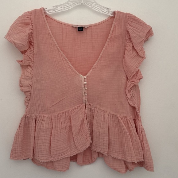 American Eagle Outfitters Tops - AMERICAN EAGLE Top Women M Coral Peplum Waist Flutter Sleeve Fairycore Chic Hobo